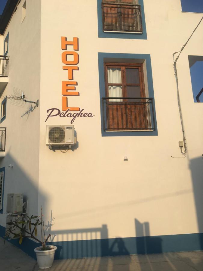 Hotel Pelaghea リノーザ エクステリア 写真