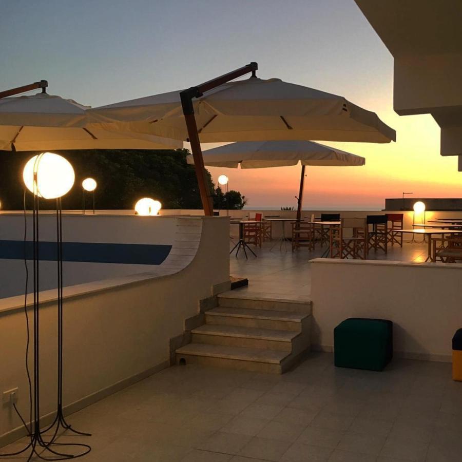 Hotel Pelaghea リノーザ エクステリア 写真